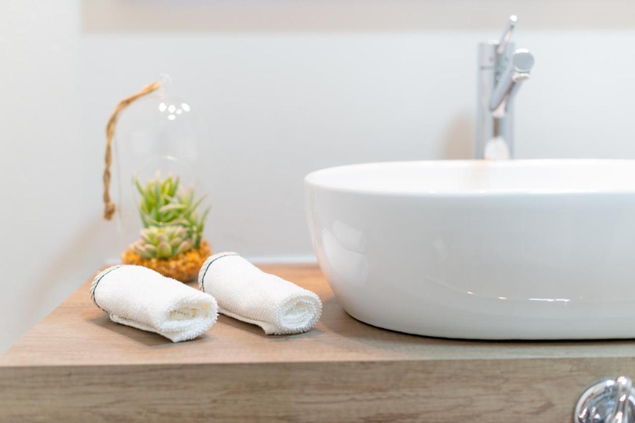 Fee4Me: First Line Luxury Apartment Arrecife  Eksteriør billede